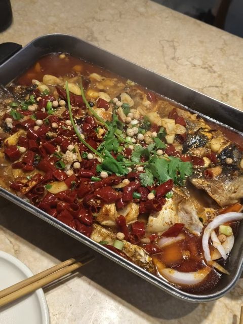 烤鱼，这家很好吃