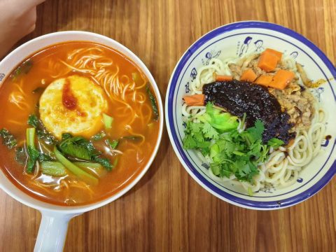 食堂的面