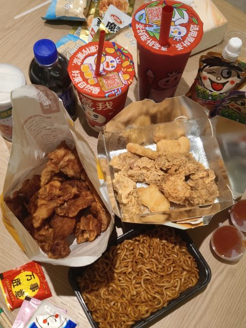 火鸡面炸鸡，一般吧，不是很好